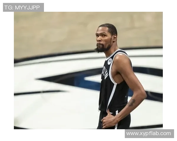 富勒姆与曼联精彩对决回放分析及比赛亮点总结